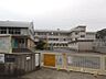 周辺：★★栗田小学校 988m