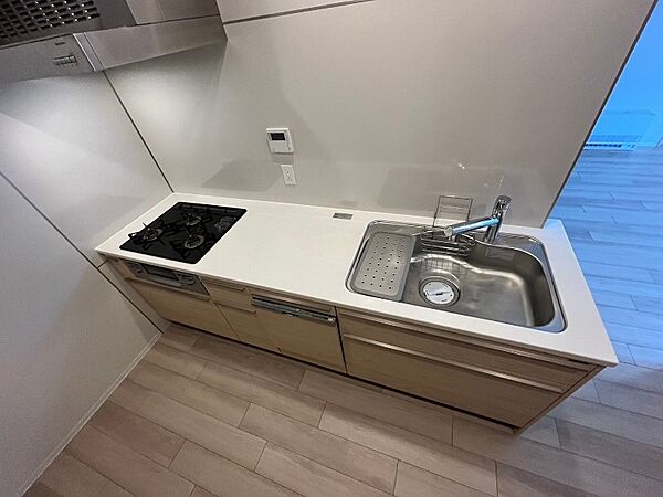 画像8:食器洗浄乾燥機付きのシステムキッチンです！