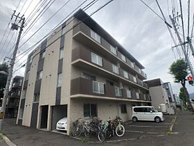 アズライトN17  ｜ 北海道札幌市東区北十七条東9丁目（賃貸マンション1LDK・3階・32.30㎡） その1