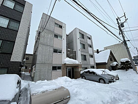 北海道札幌市北区北三十八条西6丁目（賃貸マンション1LDK・3階・34.16㎡） その1