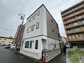 MODERNDECO  ｜ 北海道札幌市東区北三十二条東16丁目（賃貸アパート1LDK・2階・34.34㎡） その1
