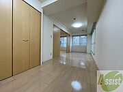 寝室です。部屋をどう使うかはあなた次第です！