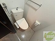 トイレです。ウォシュレット付を探している方、おすすめです。