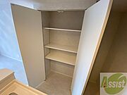 明るいお部屋は気持ちよく過ごせそうですね。