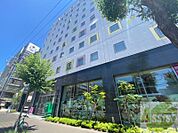 まいばすけっと南2条西8丁目店 126m