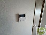 追い炊き機能付きでいつでも温かいお風呂に入れます！
