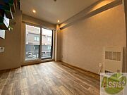 明るいお部屋は気持ちよく過ごせそうですね。
