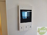 収納もバッチリあるのでお部屋が片付きますよ！