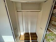 寝室の収納です。部屋がすっきり片付きます。