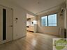 室内：明るいお部屋は気持ちよく過ごせそうですね。