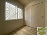 寝室：寝室です。部屋をどう使うかはあなた次第です！