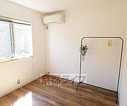 ＯＰＥＮ　ＤＯＯＲ　ＡＰＡＲＴＭＥＮＴ E205 2階ワンルームのリビング/ダイニング