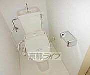 清潔感のあるトイレです
