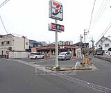 セブンイレブン宇治伊勢田中山店まで88m