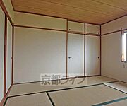 8帖洋室です。