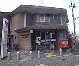 京都春日郵便局まで401m 春日七条の交差点の北西角にございます。