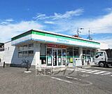 ファミリーマート　大津神領二丁目店まで219m
