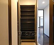 玄関の収納です。