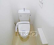 清潔感のあるトイレです。
