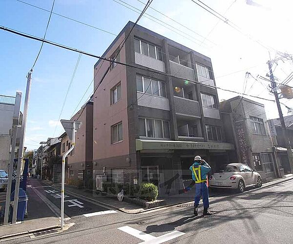 京都府京都市下京区和泉町(賃貸マンション1R・4階・28.05㎡)の写真 その1