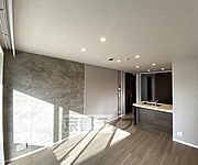 103号室流用。