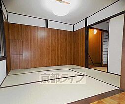 居間