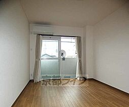 サンロイヤル高野 301 3階1Kのリビング/ダイニング