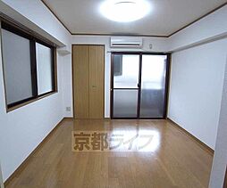 ＴＡＩＳＥＩ都 302 3階ワンルームのリビング/ダイニング