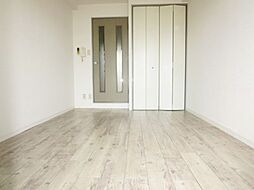 近鉄南大阪線 針中野駅 徒歩1分の賃貸マンション 5階1Kのリビング/ダイニング