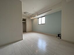 レジデンスナンワ 6 6階1Kのリビング/ダイニング