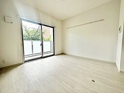 阪急千里線 豊津駅 徒歩12分の賃貸マンション 1階1Kのリビング/ダイニング