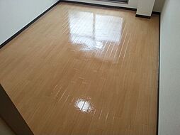 サンライフ 5階1Kの寝室