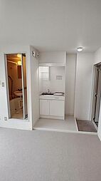 ドリーム大宮 3階ワンルームのリビング/ダイニング