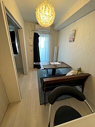 T・mission IN CRYSTAL OSAKA 2階1DKのリビング/ダイニング