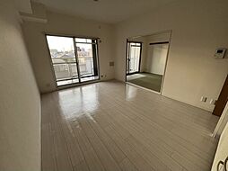 今福ロイヤルコート 4階2LDKのリビング/ダイニング