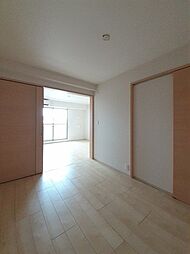 プリムローズ　アヴェニュー 5階1LDKのリビング/ダイニング