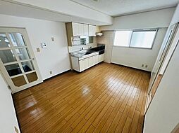 居間