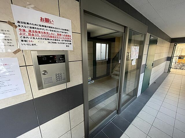 エントランス