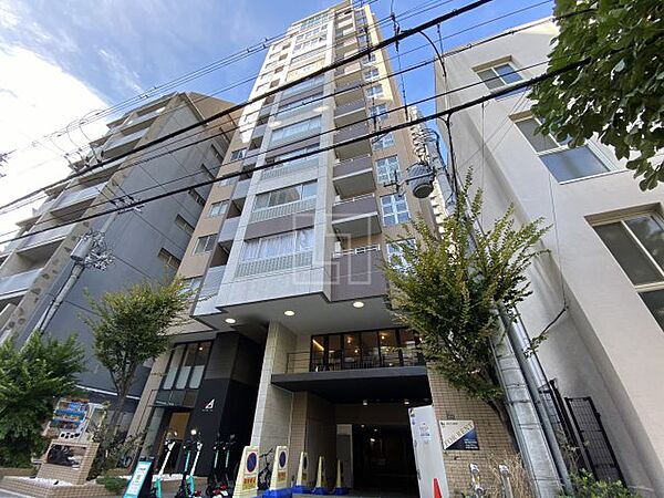 ルクレ北堀江 ｜大阪府大阪市西区北堀江1丁目(賃貸マンション1R・12階・26.51㎡)の写真 その1