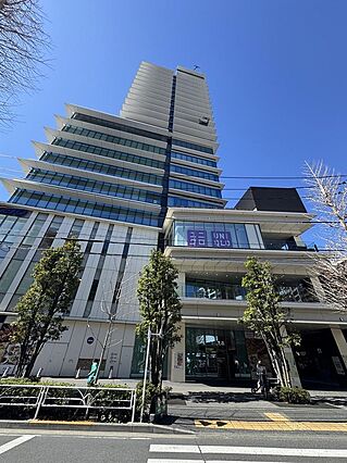 駅前ショッピン...