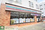 セブンイレブン鶴見江ケ崎店 徒歩9分。コンビニ 700m