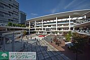 ラゾーナ川崎プラザ 706m