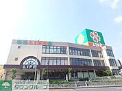 ライフ鶴見店 徒歩2分。 140m