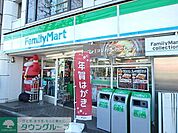 ファミリーマート下末吉店 徒歩5分。コンビニ 370m