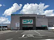 ニトリ静岡草薙店（871m）