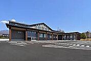 御代田町役場（827m）