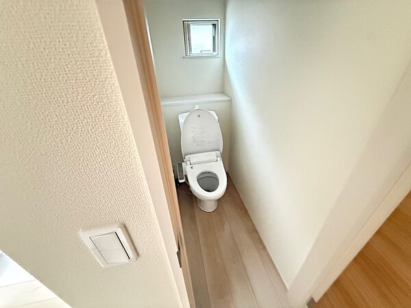 トイレを拡大表示