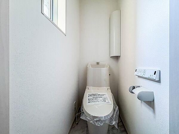 トイレを拡大表示