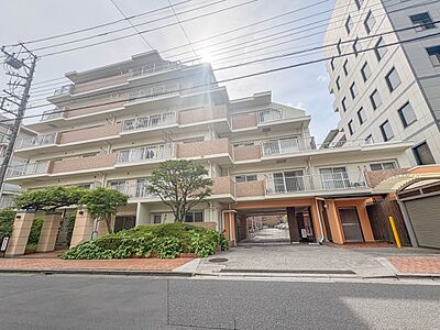 外観：【外観】こちらの物件が少しでも気になるようでしたら、お気軽にお問合せください。人生でいちばん大きなお買い物ですので、ゆっくりご見学ください。ネット上の画像と実際の見学では、リアル感がまるで違…