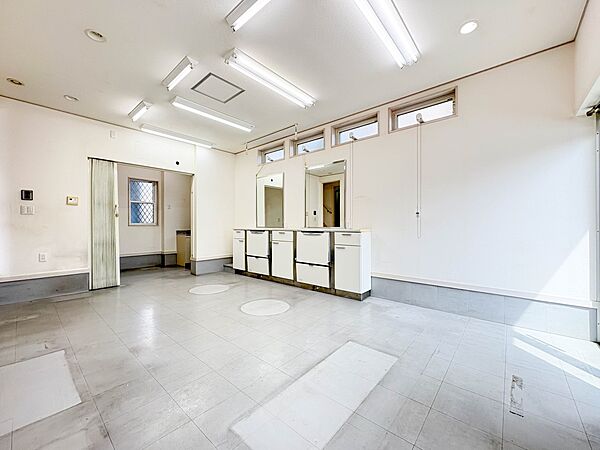 室内